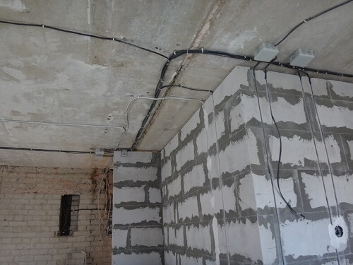 Замена проводки в доме в Бресте